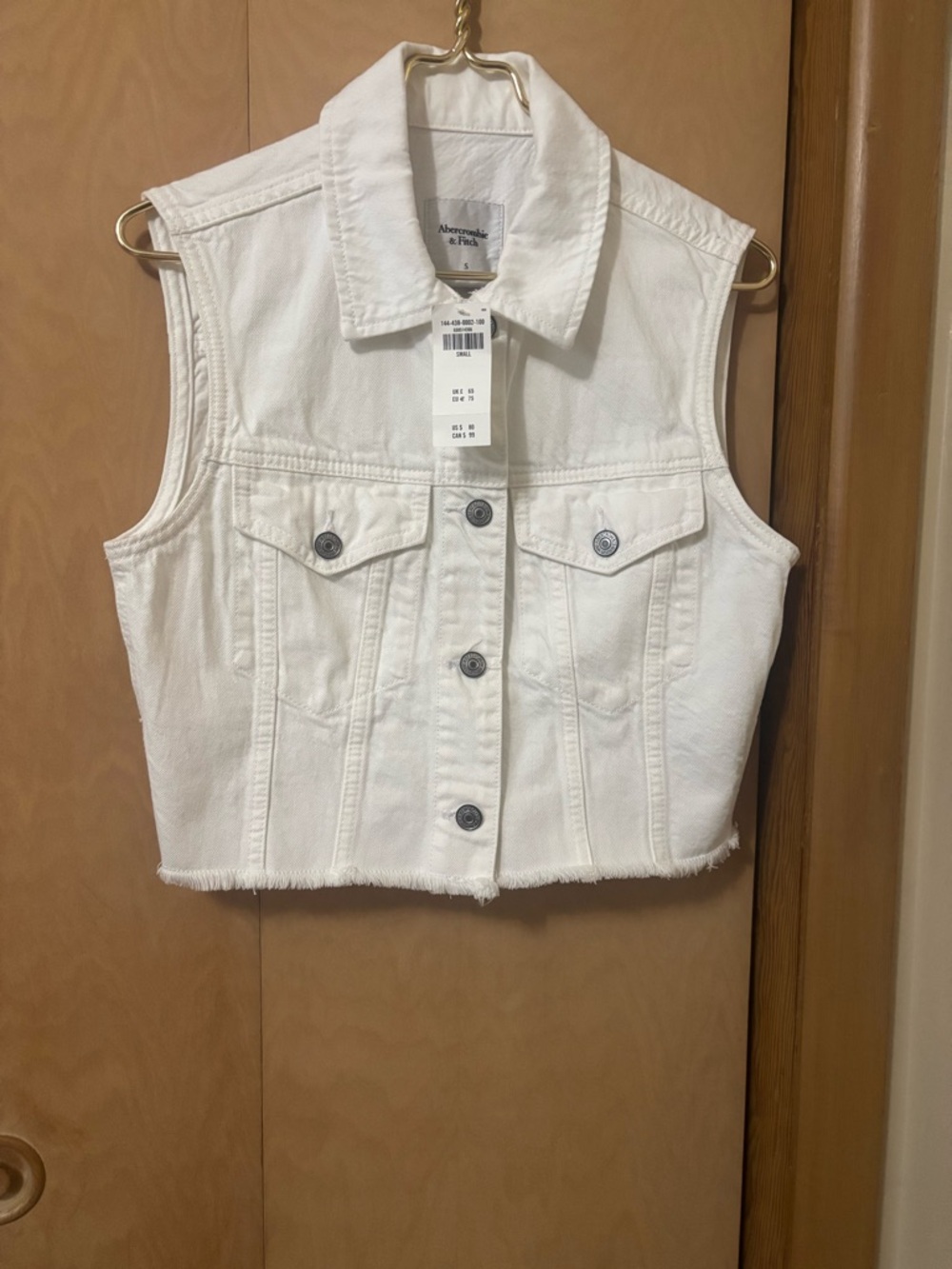 Abercrombie & Fitch White Denim Vest with Button Front